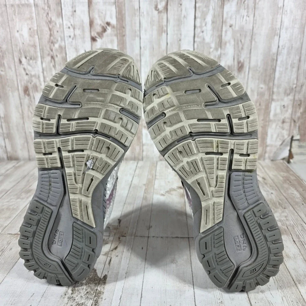 Brooks Adrenaline GTS 21 Womens Running Shoes Grey Purple 1203291B134 Size 9 B